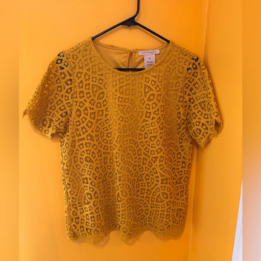 Philosophy Mustard Yellow Lace Short Sleeve Top